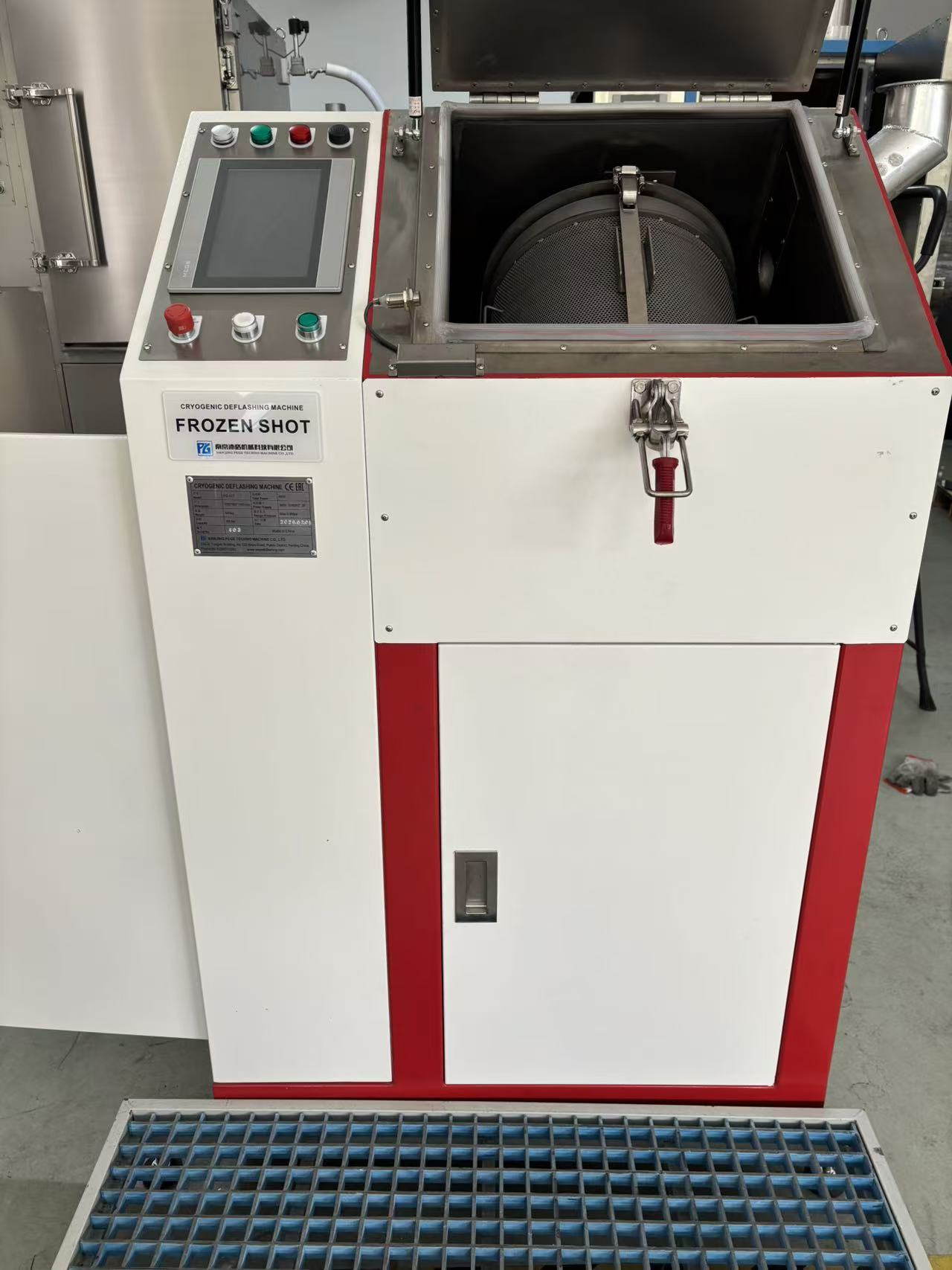 Cryogenic Deflashing Machine PG-40T Technology Improvement on the Basis of Clients Feedback